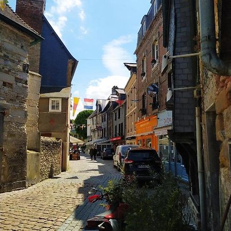 Bel appartement à Honfleur Esterno foto