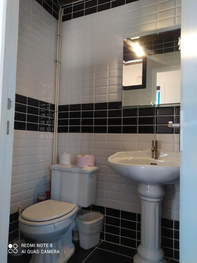 Bel appartement à Honfleur Esterno foto